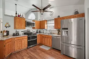 7949 Waterside Trail, Fort Worth, TX 76137 - Photo 7