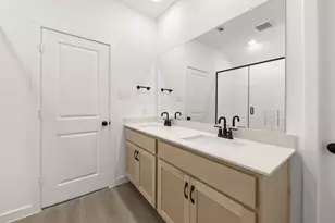 5937 Laurel Lk Ln, Pilot Point, TX 76258 - Photo 23