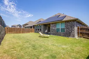 8225 Manx Pt, Godley, TX 76044 - Photo 37