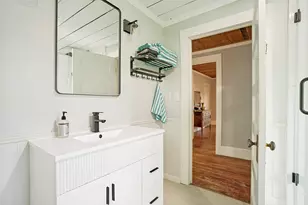 1015 N College St, McKinney, TX 75069 - Photo 15