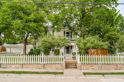 1015 N College Street, McKinney, TX 75069 - Photo 3