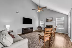 115 Turtle Cove Dr, Elm Mott, TX 76640 - Photo 3