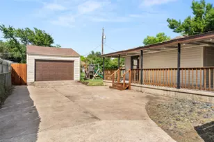 1812 Arrow Ln, Garland, TX 75042 - Photo 23