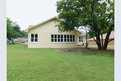 428 Fulton Street, Denton, TX 76201 - Photo 33