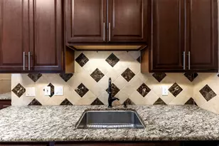 1006 Park Pl Blvd, Midlothian, TX 76065 - Photo 11