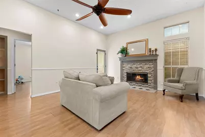 1006 Park Place Boulevard, Midlothian, TX 76065 - Photo 3