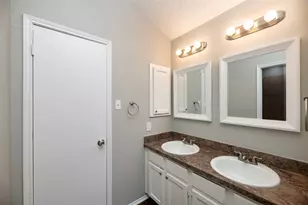 200 Caprock Dr, Arlington, TX 76018 - Photo 13