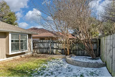 200 Caprock Drive, Arlington, TX 76018 - Photo 27
