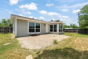 111 W Shelton St, Alvarado, TX 76009 - Photo 21