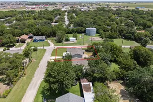 111 W Shelton St, Alvarado, TX 76009 - Photo 27