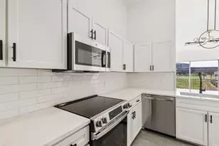 330 Las Colinas Blvd E, Irving, TX 75039 - Photo 9