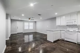 410 S Mirick Ave, Denison, TX 75020 - Photo 5