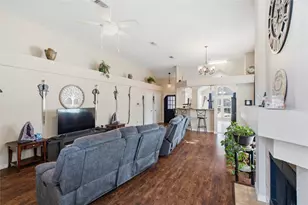 1106 Cain Ct, Cedar Hill, TX 75104 - Photo 3