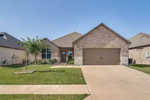 352 Cyprus Grove Dr, Lavon, TX 75166 - Photo 1