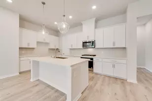 8340 Challenger Ln, Frisco, TX 75034 - Photo 13