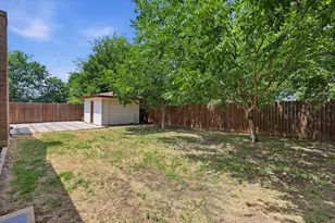 5909 Gayle Dr, Watauga, TX 76148 - Photo 23