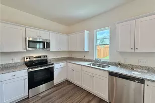2305 States St, Princeton, TX 75407 - Photo 5