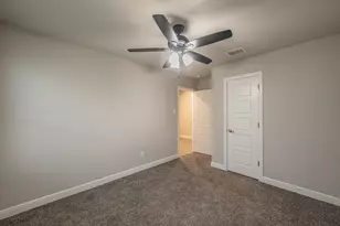 713 Breckenridge Pk Dr, Alvarado, TX 76009 - Photo 17