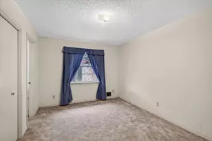 2210 Babalos Ln, Dallas, TX 75228 - Photo 17