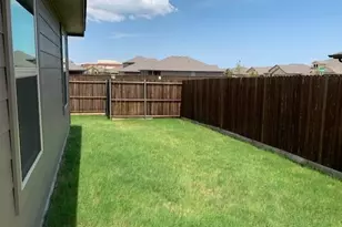 814 Rustic Meadows Trl, Princeton, TX 75407 - Photo 11