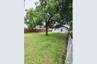 105 E 3rd Street, Prosper, TX 75078 - Photo 7