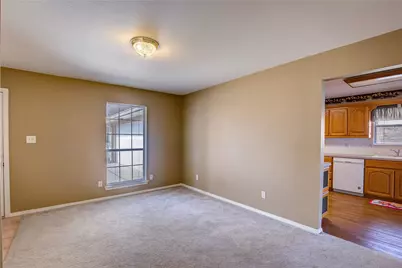 4804 Edgewater Drive, Rowlett, TX 75088 - Photo 5