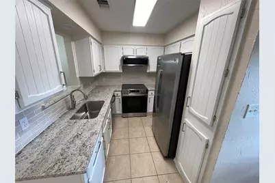 2916 Kathleen Lane, Euless, TX 76039 - Photo 9