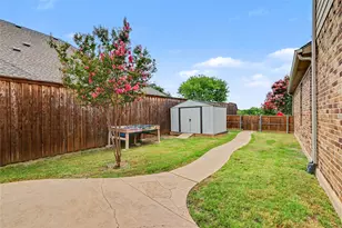 2261 Hideaway Pointe Dr, Little Elm, TX 75068 - Photo 17