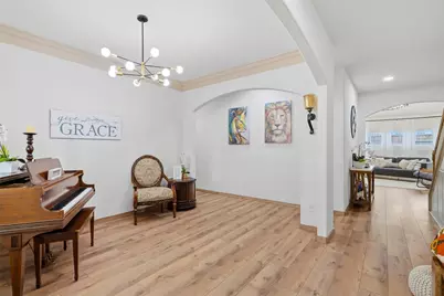 601 Cresthaven Drive, McKinney, TX 75071 - Photo 3