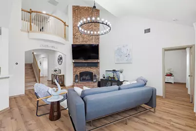 601 Cresthaven Drive, McKinney, TX 75071 - Photo 5