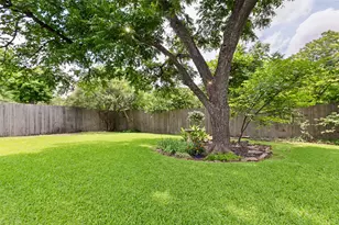 306 S Lois Ln, Richardson, TX 75081 - Photo 19