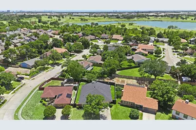 2117 Via Estrada, Carrollton, TX 75006 - Photo 35