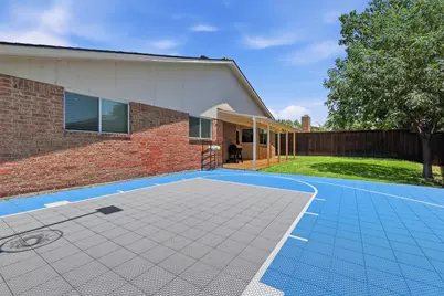 2117 Via Estrada, Carrollton, TX 75006 - Photo 3