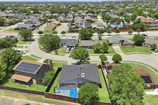 2117 Via Estrada, Carrollton, TX 75006 - Photo 37