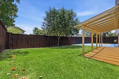2117 Via Estrada, Carrollton, TX 75006 - Photo 29