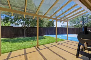 2117 Via Estrada, Carrollton, TX 75006 - Photo 31