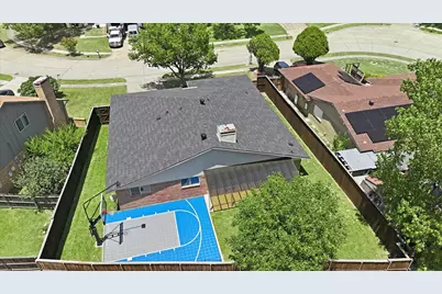 2117 Via Estrada, Carrollton, TX 75006 - Photo 33