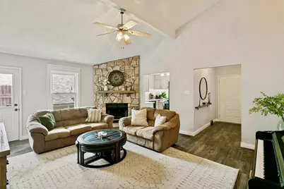 5917 Santa Fe Drive, Arlington, TX 76017 - Photo 5