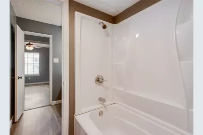 4919 Geddes Avenue, Fort Worth, TX 76107 - Photo 13
