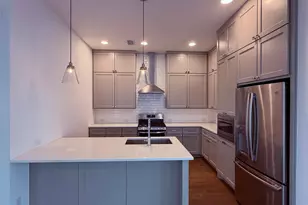 2232 Scenic Bluff Dr, Fort Worth, TX 76111 - Photo 3