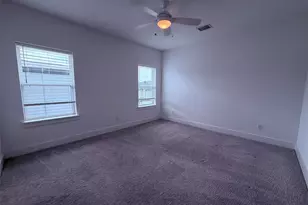 2232 Scenic Bluff Dr, Fort Worth, TX 76111 - Photo 13