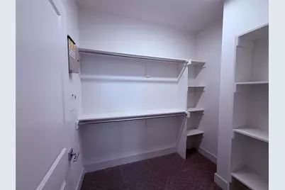 2232 Scenic Bluff Drive, Fort Worth, TX 76111 - Photo 23