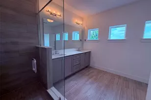 2232 Scenic Bluff Dr, Fort Worth, TX 76111 - Photo 21