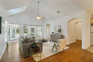 192 River Hills Ct, McKinney, TX 75069 - Photo 3