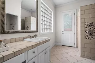 12 Park Row Ct, Pantego, TX 76013 - Photo 23