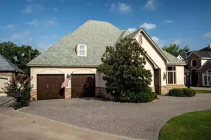 12 Park Row Ct, Pantego, TX 76013 - Photo 33