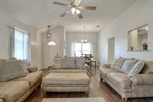 108 Wolf Ln, Lacy Lakeview, TX 76705 - Photo 9