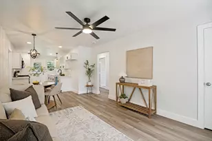 215 Loma Dr, Garland, TX 75040 - Photo 7