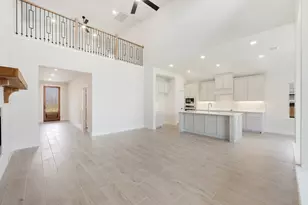 820 Condor St, Joshua, TX 76058 - Photo 9