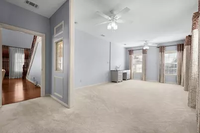 8248 Meadowbrook Drive, Fort Worth, TX 76120 - Photo 19